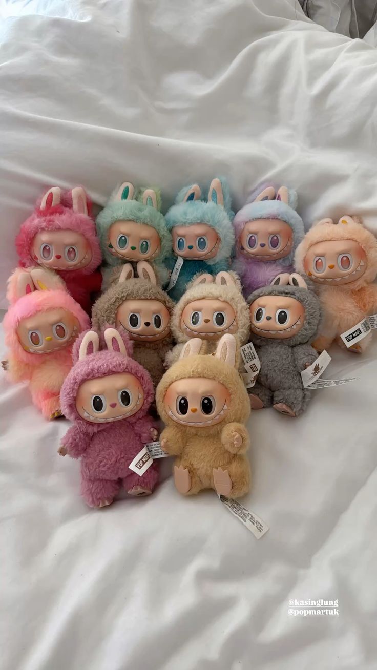 labooboo-عروسک لبوبو picture